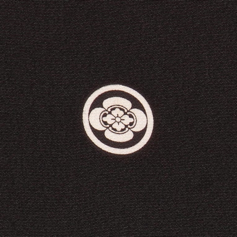 黒留袖レンタルTRB0105 A0(身長150cm前後・ヒップ80-95cm位の方用)